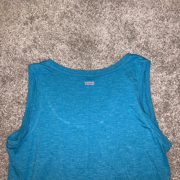 Columbia Light Blue tank top size M - Picture 9 of 11